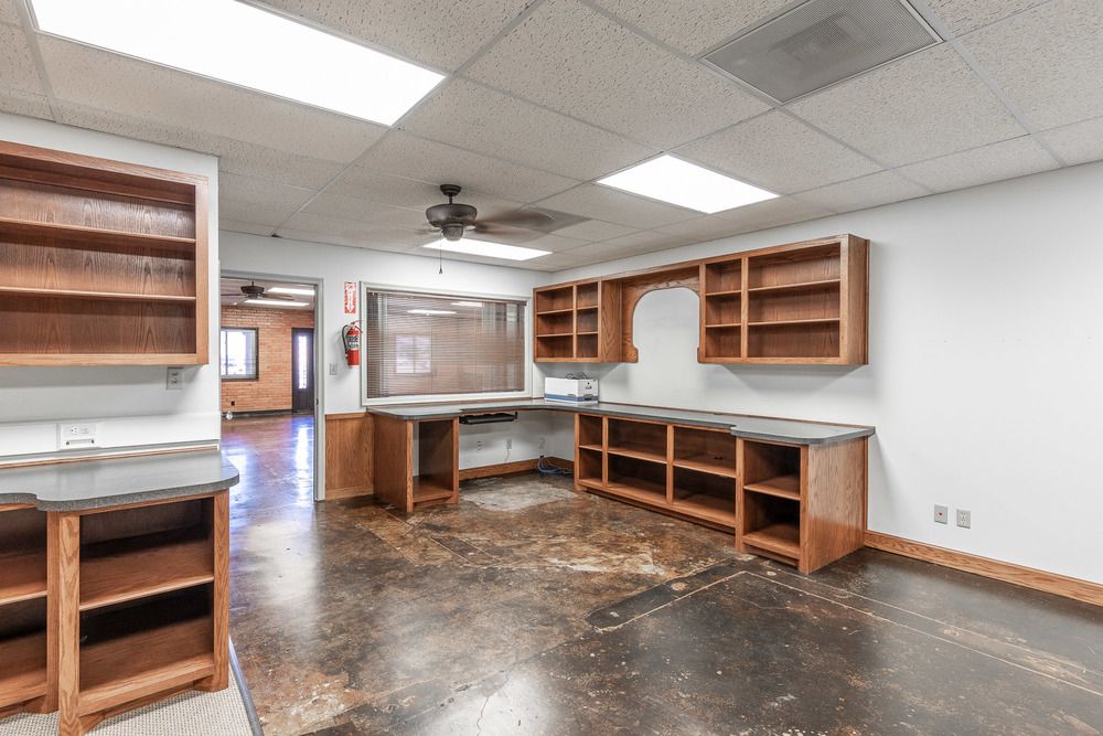 1507 13th St, Lubbock, TX 79401